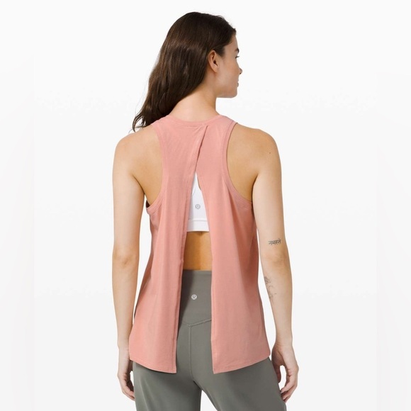Lululemon All Tied Up Tank Size 6 - Picture 1 of 9